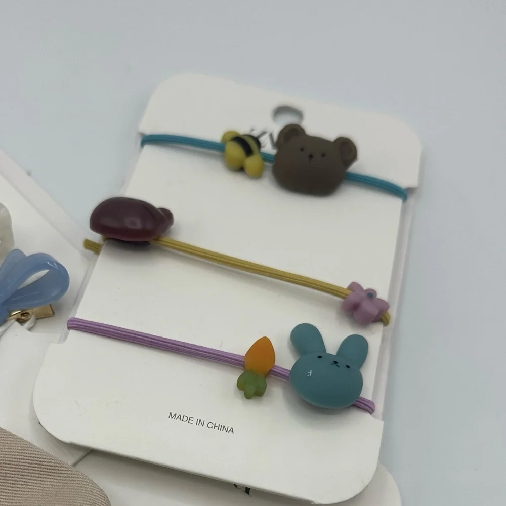 Zara Kids/Girls Pastel Hair Accessories Set.
